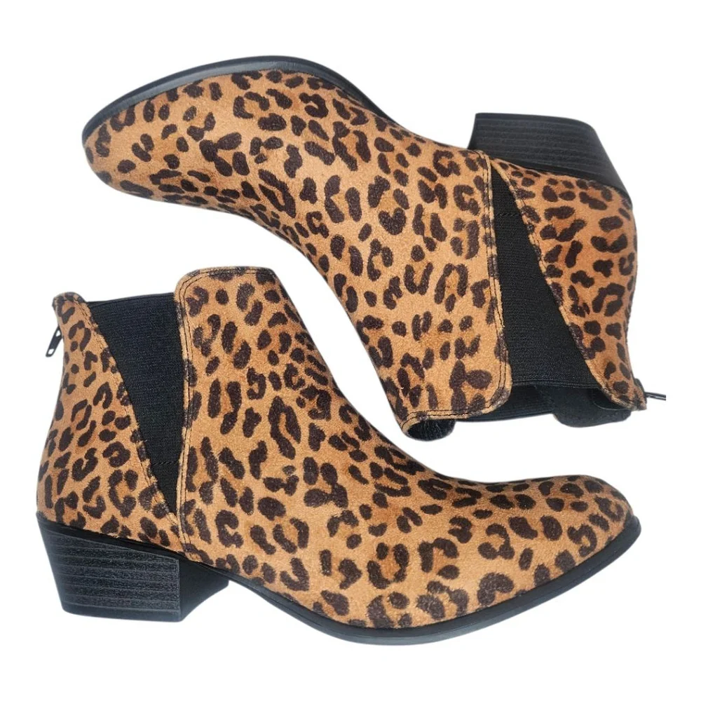 Esprit Leopard Print Ankle Booties Animal Print Chelsea Boot NWOB Faux Suede 8